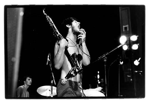 L'image “http://kpunk.com/oldtimerelijun/photos/oldtimerelijun01.jpg” ne peut pas être affichée. Elle contient des erreurs.